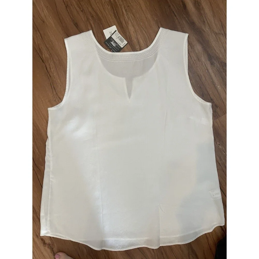 Women's Size XL Eddie Bauer White Sleeveless Blouse Shirt Embroidered Romantic - Picture 6 of 7